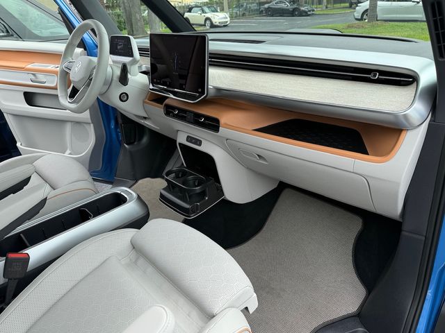 2025 Volkswagen ID. Buzz 1ST EDITION LOADED CARFAX CERT 1 OWNER WARRANTY | Plant City, FL | psv5 DEMO - Bayshore Automotive 2025 Volkswagen ID. Buzz 1ST EDITION LOADED CARFAX CERT 1 OWNER WARRANTY | Plant City, FL | psv5 DEMO - Bayshore Automotive