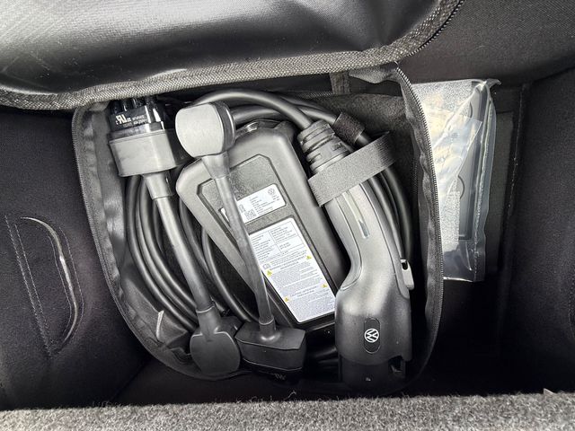 2025 Volkswagen ID. Buzz 1ST EDITION LOADED CARFAX CERT 1 OWNER WARRANTY | Plant City, FL | psv5 DEMO - Bayshore Automotive 2025 Volkswagen ID. Buzz 1ST EDITION LOADED CARFAX CERT 1 OWNER WARRANTY | Plant City, FL | psv5 DEMO - Bayshore Automotive