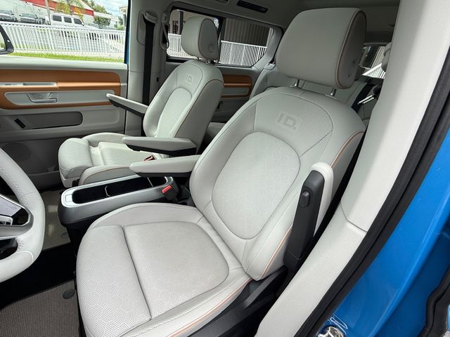 2025 Volkswagen ID. Buzz 1ST EDITION LOADED CARFAX CERT 1 OWNER WARRANTY | Plant City, FL | psv5 DEMO - Bayshore Automotive 2025 Volkswagen ID. Buzz 1ST EDITION LOADED CARFAX CERT 1 OWNER WARRANTY | Plant City, FL | psv5 DEMO - Bayshore Automotive