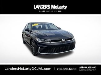 2025 Volkswagen Jetta SE | Huntsville, Alabama | Landers Mclarty DCJ in Huntsville, Alabama 35806