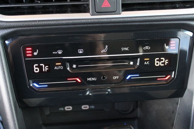 2025 Volkswagen Taos SE 4Motion | Bullhead City, AZ | Automobile Consulting Services 2025 Volkswagen Taos SE 4Motion | Bullhead City, AZ | Automobile Consulting Services