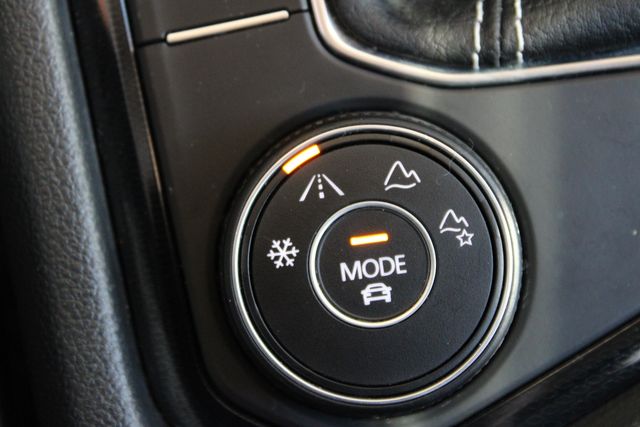 2025 Volkswagen Taos SE 4Motion | Bullhead City, AZ | Automobile Consulting Services