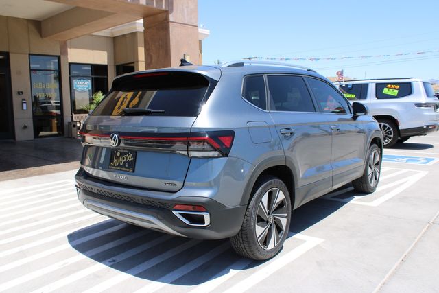 2025 Volkswagen Taos SE 4Motion