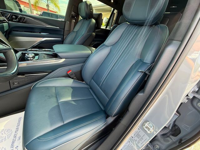 2026 Cadillac Escalade IQ 2026 ESCALADE IQ PREMIUM SPORT FRIDGE BLACK 24s | Plant City, FL | psv5 DEMO - Bayshore Automotive