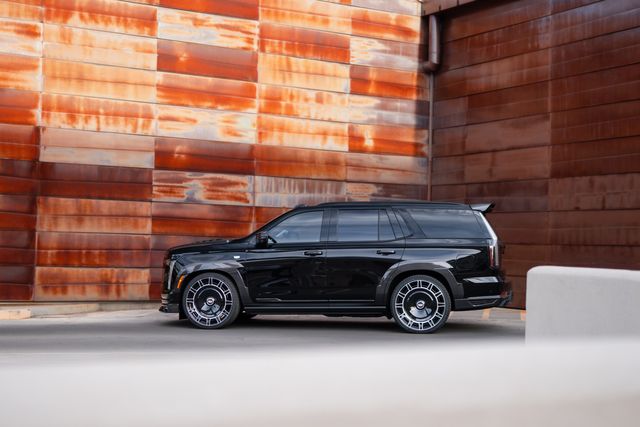 2026 Cadillac Escalade Platinum Sport