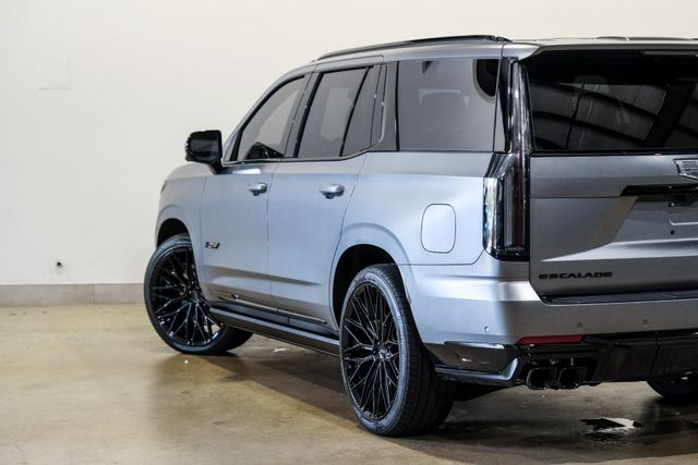 2026 Cadillac Escalade-V MAGNUS METAL FROST,1 OF 255,ROOF,MATTE,VOSSEN 24S | Carrollton, TX | Texas Vehicle Exchange