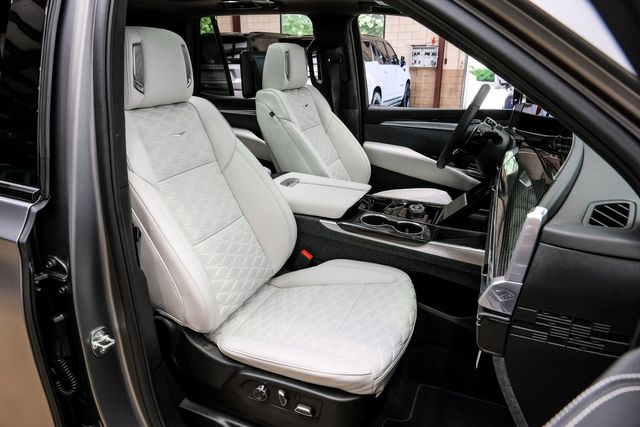 2026 Cadillac Escalade-V MAGNUS METAL FROST,1 OF 255,ROOF,MATTE,VOSSEN 24S | Carrollton, TX | Texas Vehicle Exchange