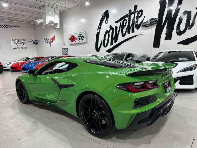 2026 Chevrolet Corvette Z06 Comp Seats, Roswell, Black Forged, Suede MF | Dallas, Texas | Corvette Warehouse 2026 Chevrolet Corvette Z06 Comp Seats, Roswell, Black Forged, Suede MF | Dallas, Texas | Corvette Warehouse