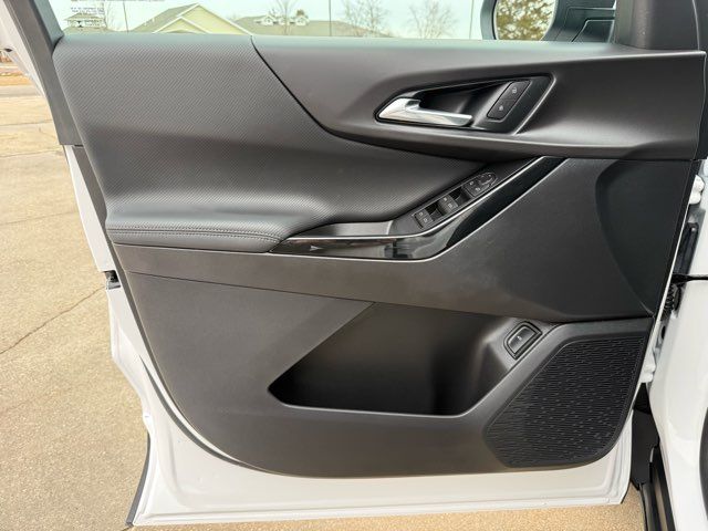 2026 Chevrolet Equinox LT | Gifford, IL | Trav's Automotive 2026 Chevrolet Equinox LT | Gifford, IL | Trav's Automotive