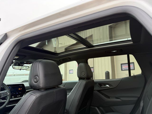 2026 Chevrolet Equinox LT | Gifford, IL | Trav's Automotive 2026 Chevrolet Equinox LT | Gifford, IL | Trav's Automotive