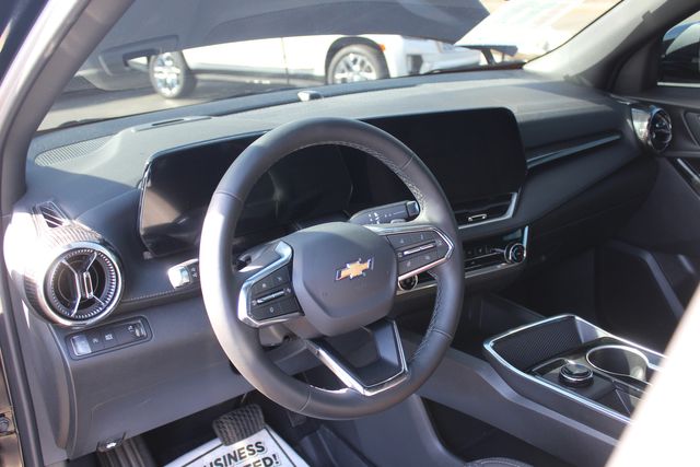 2026 Chevrolet Equinox LT | Granite City, Illinois | MasterCars Company Inc. 2026 Chevrolet Equinox LT | Granite City, Illinois | MasterCars Company Inc.