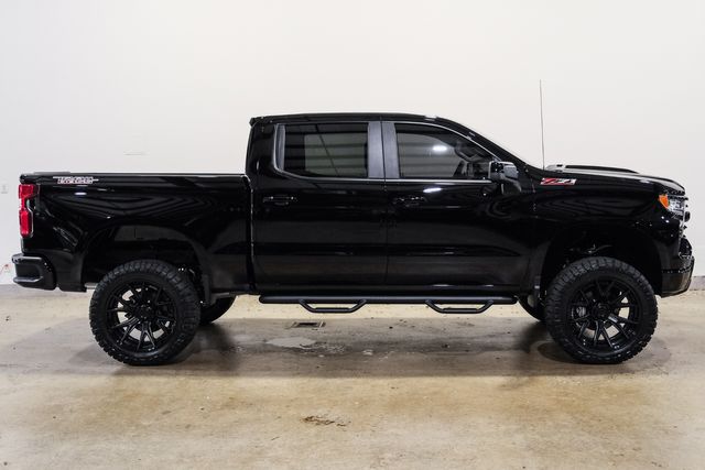 2026 Chevrolet Silverado 1500 LT Trail Boss 4X4 LIFTED,NAV,22" FUEL,CUSTOM LEATH | Carrollton, TX | Texas Vehicle Exchange