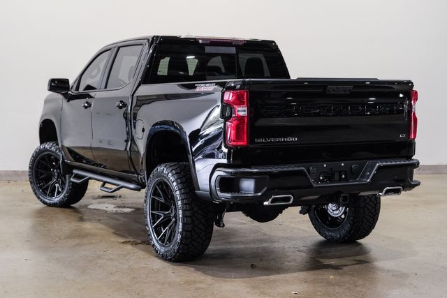2026 Chevrolet Silverado 1500 LT Trail Boss 4X4 LIFTED,NAV,22" FUEL,CUSTOM LEATH | Carrollton, TX | Texas Vehicle Exchange