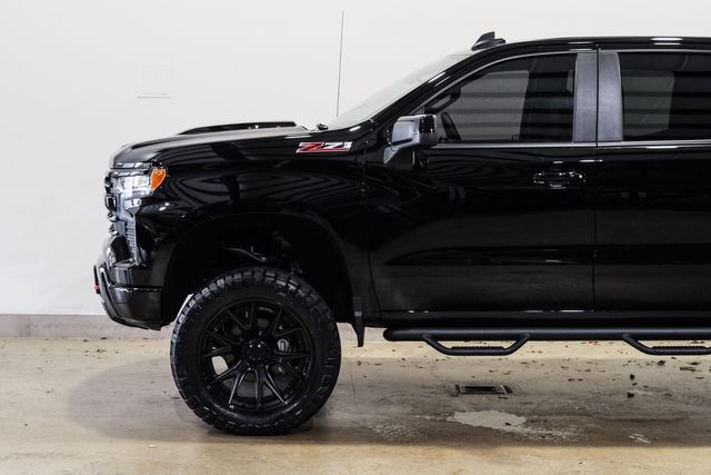 2026 Chevrolet Silverado 1500 LT Trail Boss 4X4 LIFTED,NAV,22" FUEL,CUSTOM LEATH | Carrollton, TX | Texas Vehicle Exchange