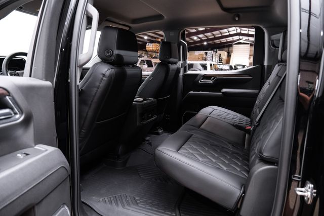 2026 Chevrolet Silverado 1500 LT Trail Boss 4X4 LIFTED,NAV,22" FUEL,CUSTOM LEATH | Carrollton, TX | Texas Vehicle Exchange