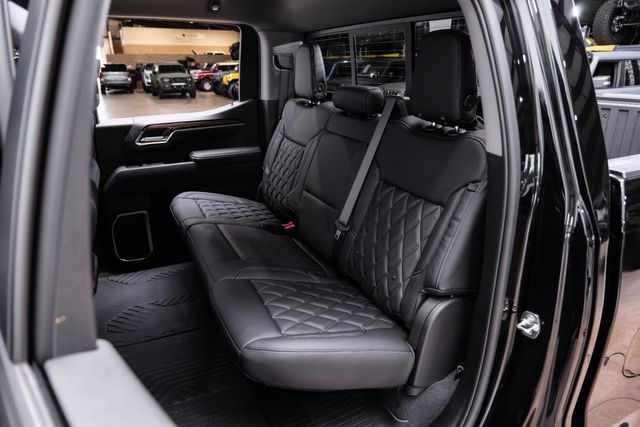 2026 Chevrolet Silverado 1500 LT Trail Boss 4X4 LIFTED,NAV,22" FUEL,CUSTOM LEATH | Carrollton, TX | Texas Vehicle Exchange