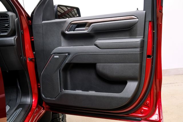 2026 Chevrolet Silverado 1500 LT Trail Boss 4X4,LIFTED,NAV,FUEL,DURAMAX,LEATHER | Carrollton, TX | Texas Vehicle Exchange