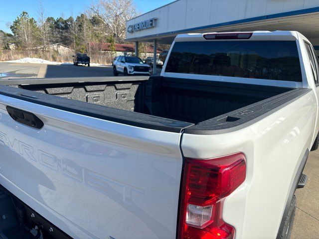 2026 Chevrolet Silverado 2500HD Custom