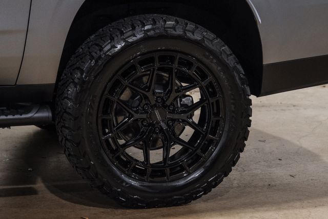 2026 Chevrolet Suburban Z71 4WD FABTECH LIFT,VOSSEN,DURAMAX,FULL MATTE PPF | Carrollton, TX | Texas Vehicle Exchange