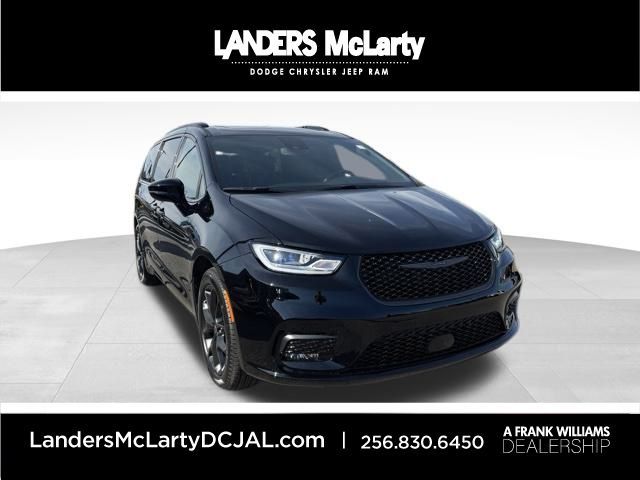2026 Chrysler Pacifica Limited | Huntsville, Alabama | Landers Mclarty DCJ