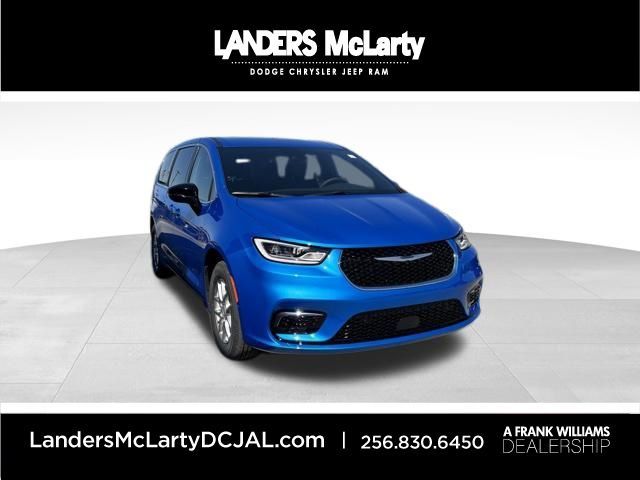 2026 Chrysler Pacifica Select | Huntsville, Alabama | Landers Mclarty DCJ