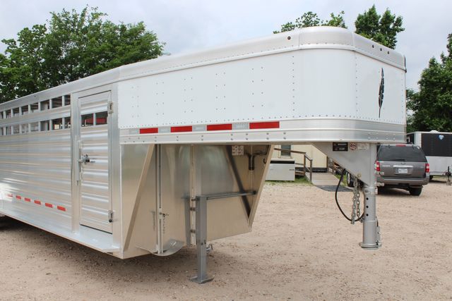 2026 Featherlite 8127 - 24' GN Livestock Trailer All-Aluminum 24' GN Livestock with 2 Cut Gates | CONROE, TX | SportChassis/ Featherlite Trailers of Texas 2026 Featherlite 8127 - 24' GN Livestock Trailer All-Aluminum 24' GN Livestock with 2 Cut Gates | CONROE, TX | SportChassis/ Featherlite Trailers of Texas