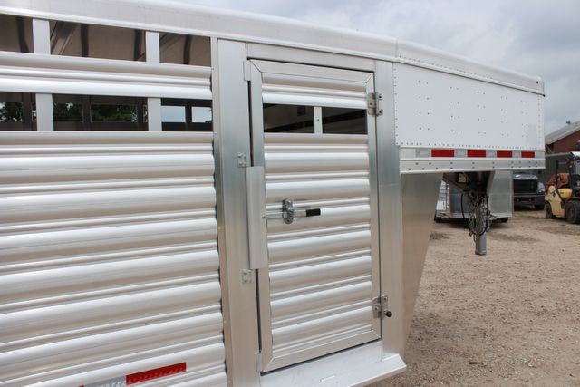 2026 Featherlite 8127 - 24' GN Livestock Trailer All-Aluminum 24' GN Livestock with 2 Cut Gates | CONROE, TX | SportChassis/ Featherlite Trailers of Texas 2026 Featherlite 8127 - 24' GN Livestock Trailer All-Aluminum 24' GN Livestock with 2 Cut Gates | CONROE, TX | SportChassis/ Featherlite Trailers of Texas