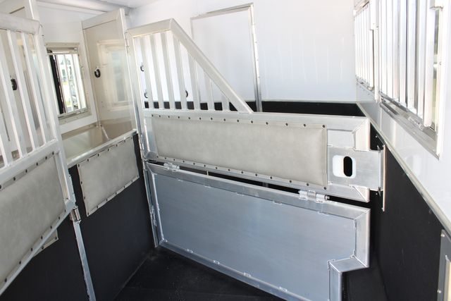 2026 Featherlite 9807 - 3 Horse Slant with 8' LQ 3H Slant GN LQ with Ramp Lining & Insulated Horse | CONROE, TX | SportChassis/ Featherlite Trailers of Texas 2026 Featherlite 9807 - 3 Horse Slant with 8' LQ 3H Slant GN LQ with Ramp Lining & Insulated Horse | CONROE, TX | SportChassis/ Featherlite Trailers of Texas