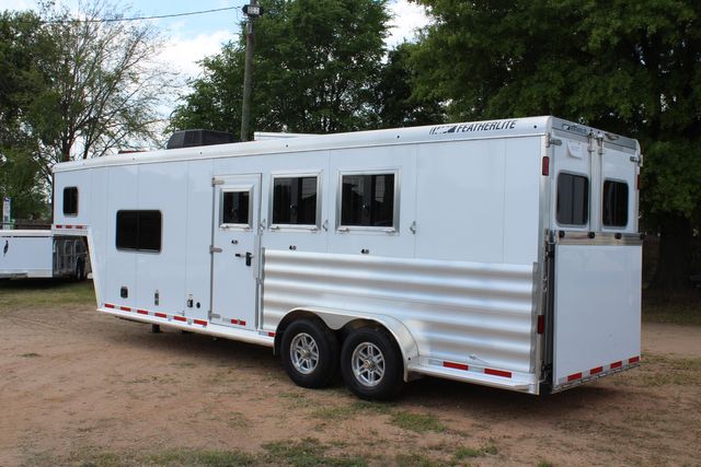 2026 Featherlite 9807 - 3 Horse Slant with 8' LQ 3H Slant GN LQ with Ramp Lining &amp; Insulated Horse | CONROE, TX | SportChassis/ Featherlite Trailers of Texas