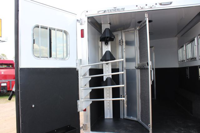 2026 Featherlite 9807 - 3 Horse Slant with 8' LQ 3H Slant GN LQ with Ramp Lining & Insulated Horse | CONROE, TX | SportChassis/ Featherlite Trailers of Texas 2026 Featherlite 9807 - 3 Horse Slant with 8' LQ 3H Slant GN LQ with Ramp Lining & Insulated Horse | CONROE, TX | SportChassis/ Featherlite Trailers of Texas