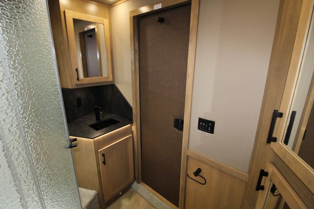 2026 Featherlite 9808 - 3 Horse Slant with 8' LQ 3H Slant GN 11'B LQ w/ Lining & Insulated Horse | CONROE, TX | SportChassis/ Featherlite Trailers of Texas 2026 Featherlite 9808 - 3 Horse Slant with 8' LQ 3H Slant GN 11'B LQ w/ Lining & Insulated Horse | CONROE, TX | SportChassis/ Featherlite Trailers of Texas