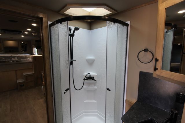 2026 Featherlite 9808 - 3 Horse Slant with 8' LQ 3H Slant GN 11'B LQ w/ Lining &amp; Insulated Horse | CONROE, TX | SportChassis/ Featherlite Trailers of Texas