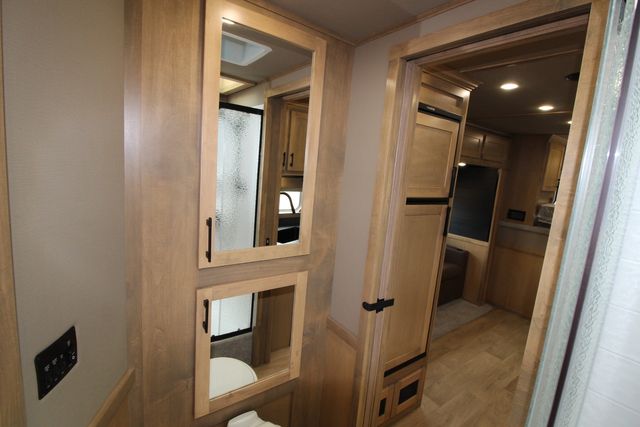 2026 Featherlite 9808 - 3 Horse Slant with 8' LQ 3H Slant GN 11'B LQ w/ Lining &amp; Insulated Horse | CONROE, TX | SportChassis/ Featherlite Trailers of Texas