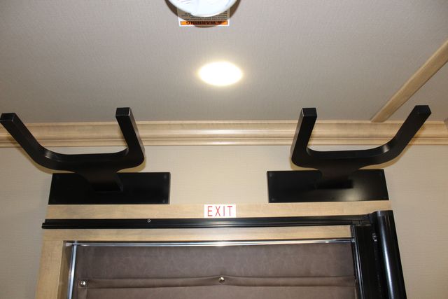 2026 Featherlite 9808 - 3 Horse Slant with 8' LQ 3H Slant GN 11'B LQ w/ Lining &amp; Insulated Horse | CONROE, TX | SportChassis/ Featherlite Trailers of Texas