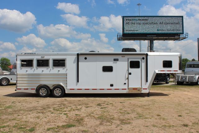 2026 Featherlite 9808 - 3 Horse Slant with 8' LQ 3H Slant GN 11'B LQ w/ Lining & Insulated Horse | CONROE, TX | SportChassis/ Featherlite Trailers of Texas 2026 Featherlite 9808 - 3 Horse Slant with 8' LQ 3H Slant GN 11'B LQ w/ Lining & Insulated Horse | CONROE, TX | SportChassis/ Featherlite Trailers of Texas