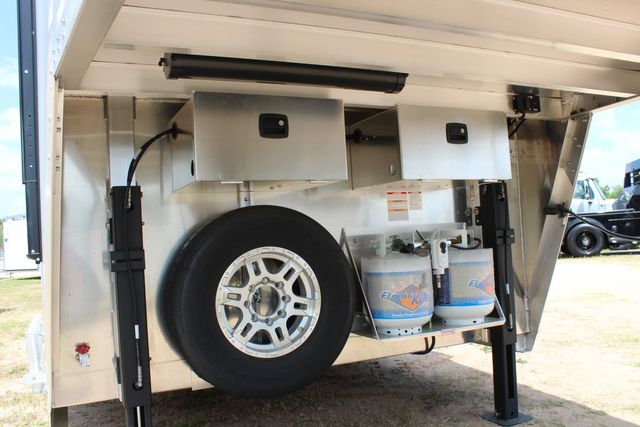 2026 Featherlite 9808 - 3 Horse Slant with 8' LQ 3H Slant GN 11'B LQ w/ Lining & Insulated Horse | CONROE, TX | SportChassis/ Featherlite Trailers of Texas 2026 Featherlite 9808 - 3 Horse Slant with 8' LQ 3H Slant GN 11'B LQ w/ Lining & Insulated Horse | CONROE, TX | SportChassis/ Featherlite Trailers of Texas