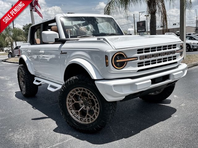 2026 Ford Bronco BAYSHORE WHITE BRONZE ITALIAN LEATHER * IN