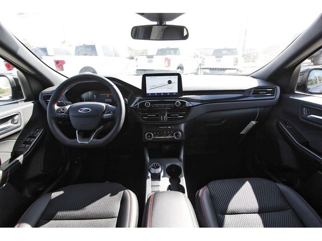 2026 Ford Escape Hybrid ST-Line Select