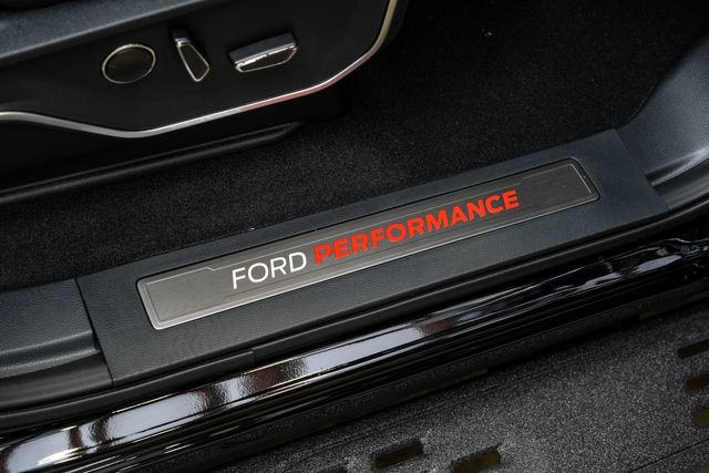 2026 Ford F-150 Raptor 4X4 DUPONT KEVLAR, BUMPERS, LIFTED, FUEL | Carrollton, TX | Texas Vehicle Exchange