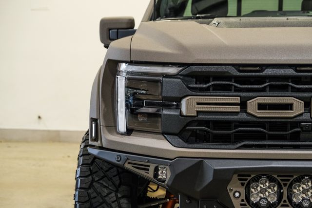 2026 Ford F-150 Raptor 4X4 DUPONT KEVLAR,BUMPERS,LIFTED, LEDS,22" | Carrollton, TX | Texas Vehicle Exchange