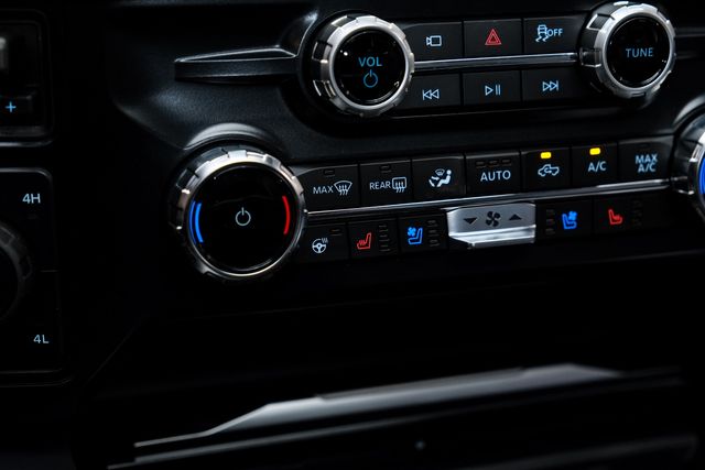 2026 Ford F-250 Super Duty Platinum, LIFTED,ROOF,22" WHEELS,PAINT MATCH | Carrollton, TX | Texas Vehicle Exchange 2026 Ford F-250 Super Duty Platinum, LIFTED,ROOF,22" WHEELS,PAINT MATCH | Carrollton, TX | Texas Vehicle Exchange