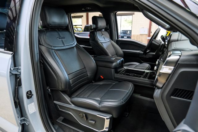 2026 Ford F-250 Super Duty Platinum LIFTED, 22" VOSSEN ,PAINT MATCH,TUXEDO | Carrollton, TX | Texas Vehicle Exchange