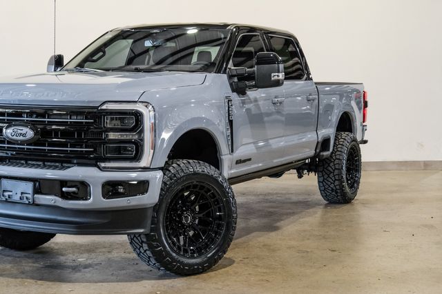 2026 Ford F-250 Super Duty Platinum LIFTED, 22" VOSSEN ,PAINT MATCH,TUXEDO | Carrollton, TX | Texas Vehicle Exchange