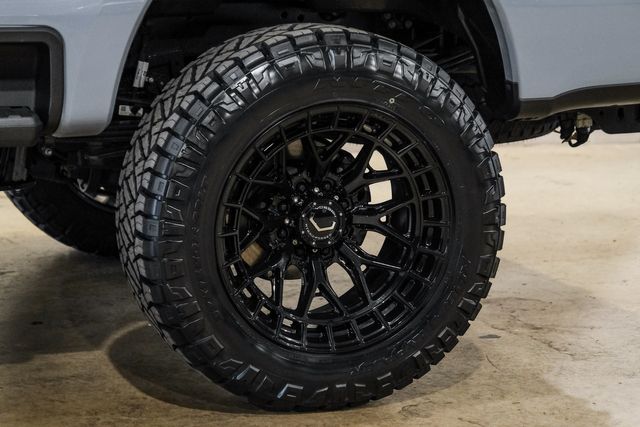 2026 Ford F-250 Super Duty Platinum LIFTED, 22" VOSSEN ,PAINT MATCH,TUXEDO | Carrollton, TX | Texas Vehicle Exchange