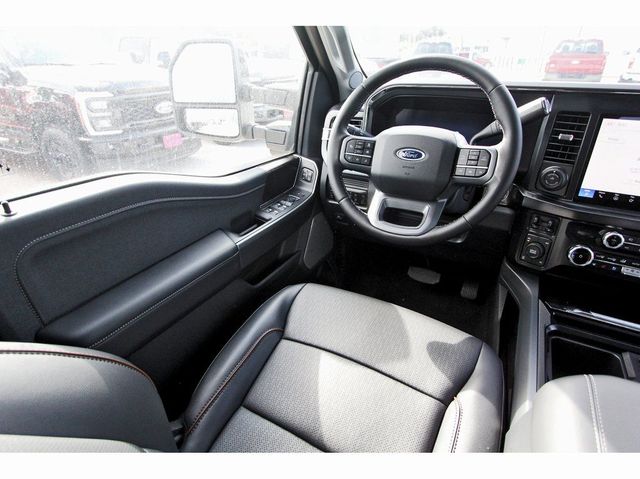 2026 Ford F-350 Super Duty Platinum