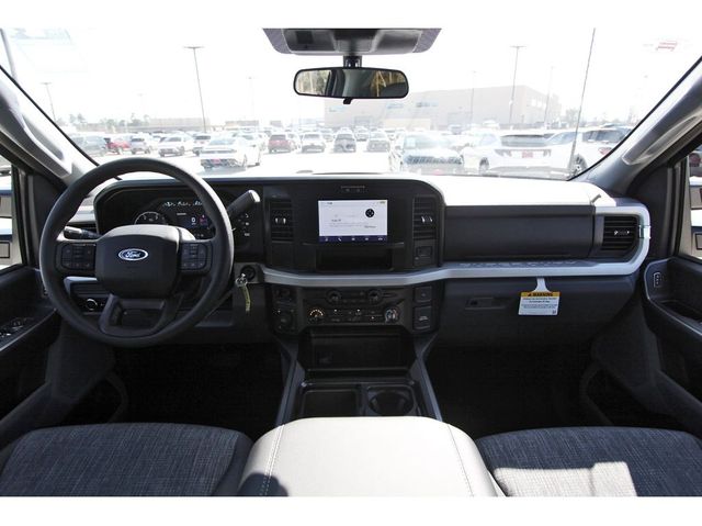 2026 Ford F-350 Super Duty XLT