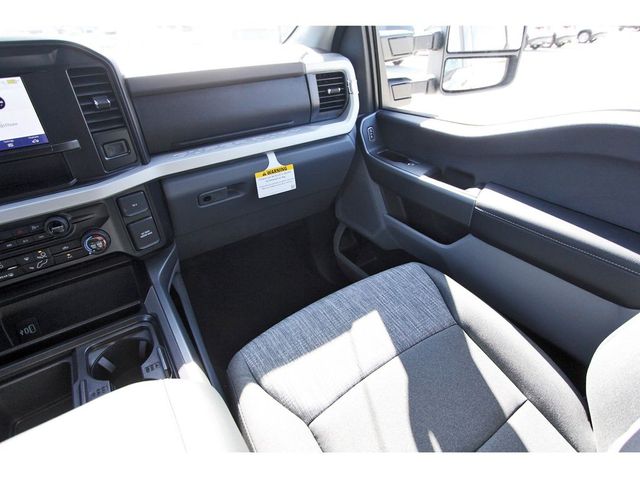 2026 Ford F-350 Super Duty XLT