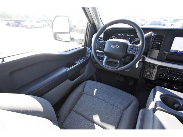 2026 Ford F-350 Super Duty XL