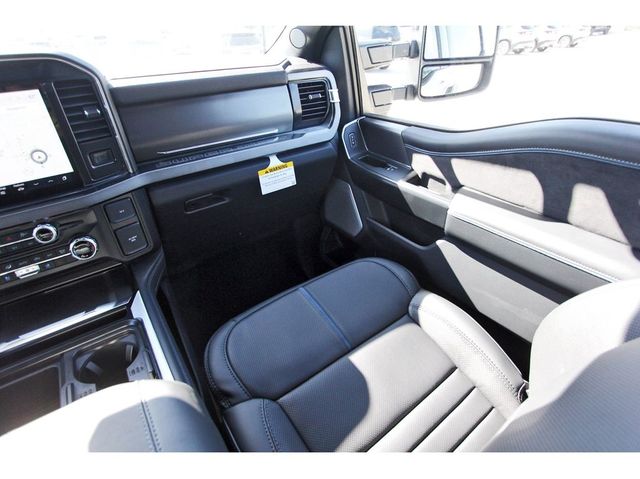 2026 Ford F-350 Super Duty Platinum