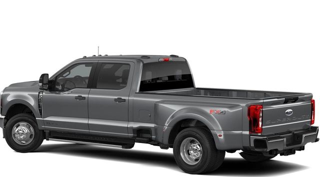 2026 Ford F-350 Super Duty XLT